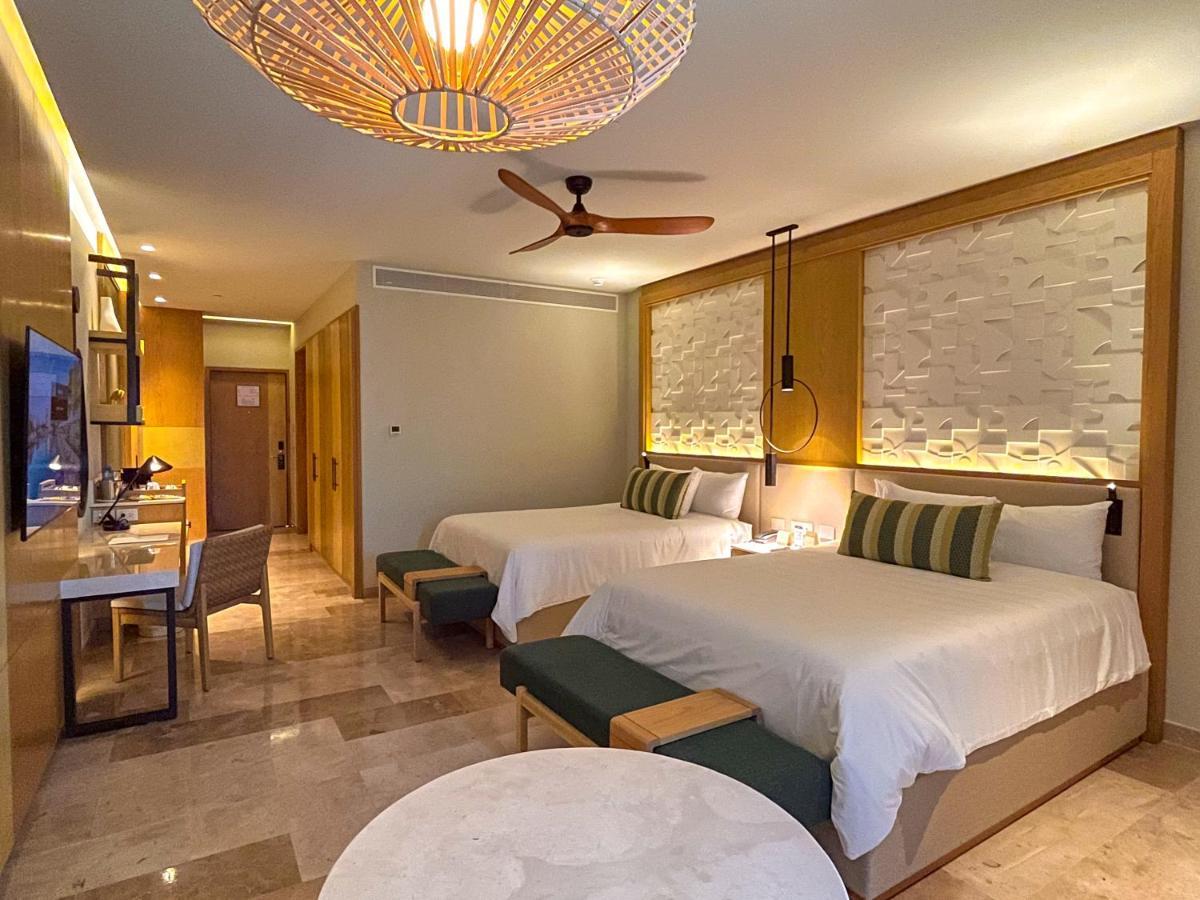 Haven Riviera Cancun (Adults Only) Alfredo V. Bonfil Buitenkant foto Junior Suite at the Grand at Moon Palace