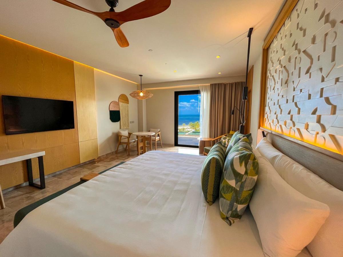 Haven Riviera Cancun (Adults Only) Alfredo V. Bonfil Buitenkant foto Deluxe Ocean View Room
